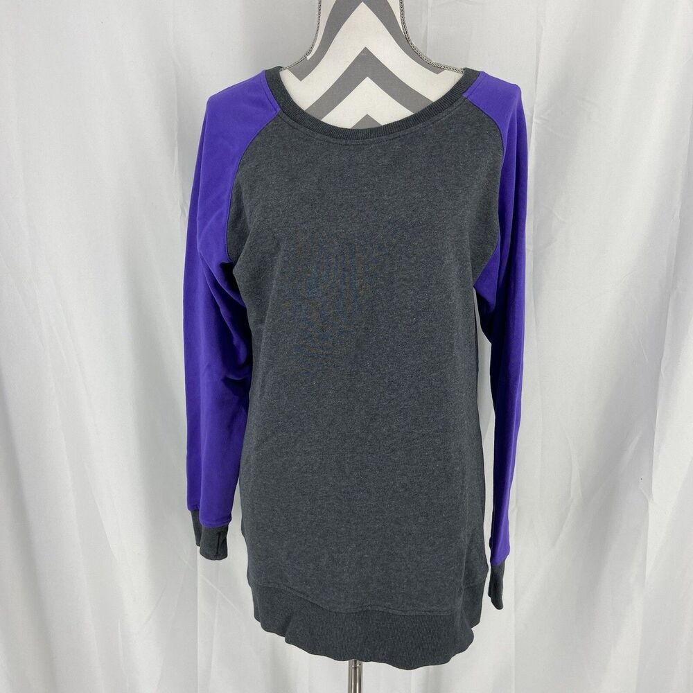 ADIDAS Crewneck Oversized Jumper  Women’s pullover Sweater Size Small